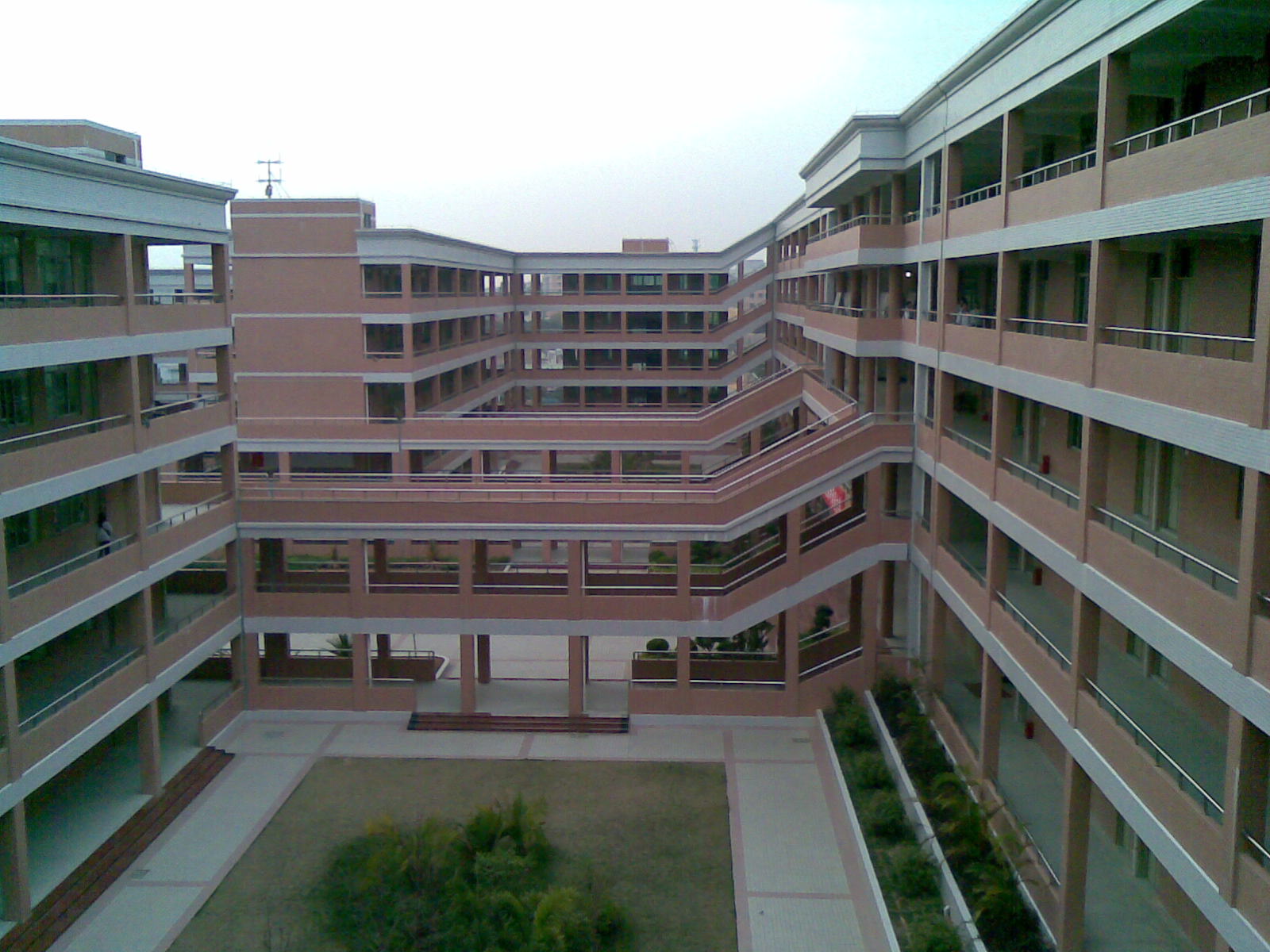 武汉市白沙洲中学