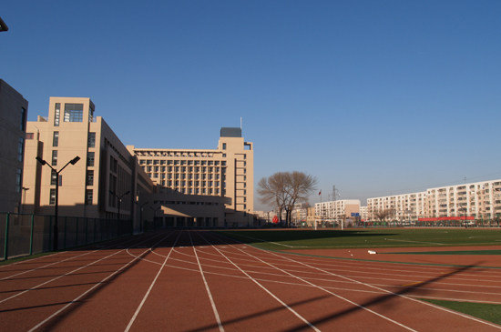 天津市民族中学